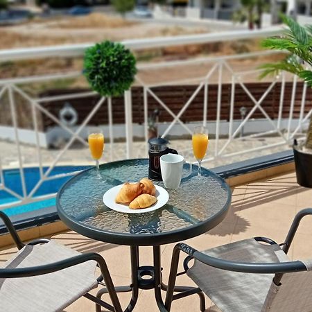 Kato Paphos Suites Dış mekan fotoğraf