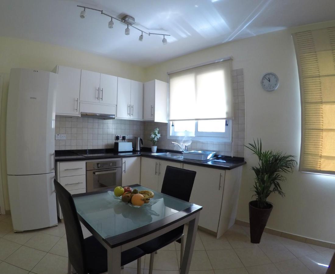 Kato Paphos Suites Dış mekan fotoğraf