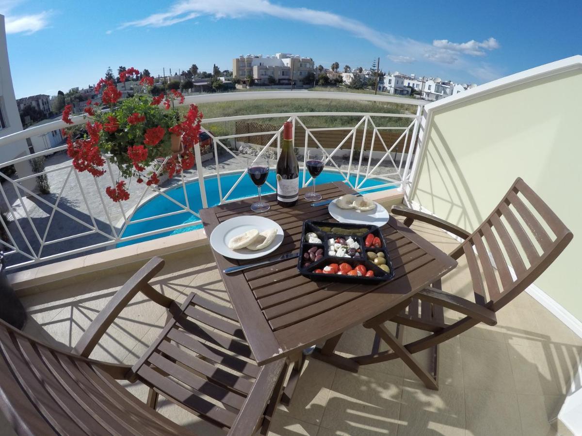 Kato Paphos Suites Dış mekan fotoğraf
