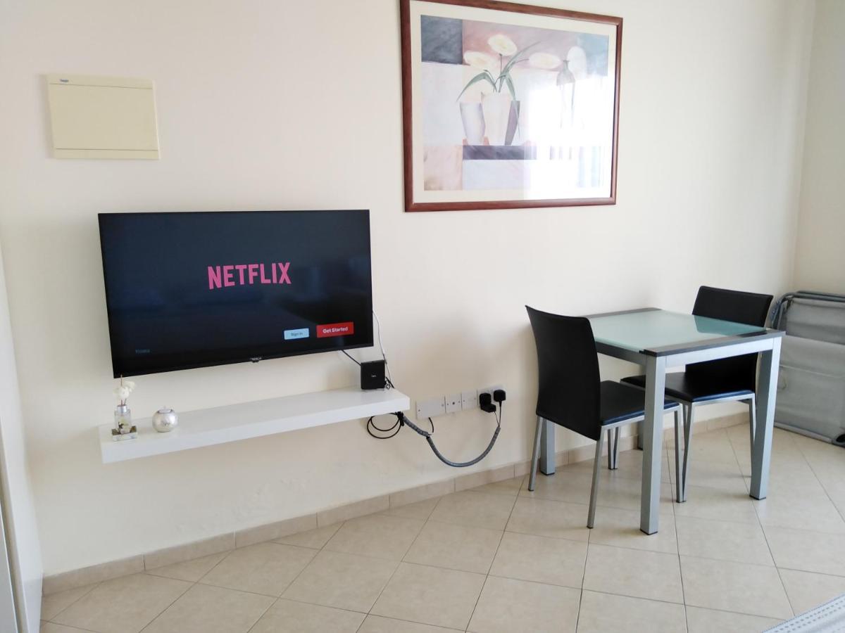 Kato Paphos Suites Dış mekan fotoğraf
