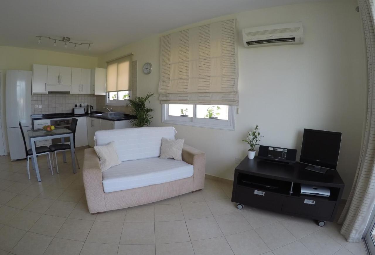 Kato Paphos Suites Dış mekan fotoğraf