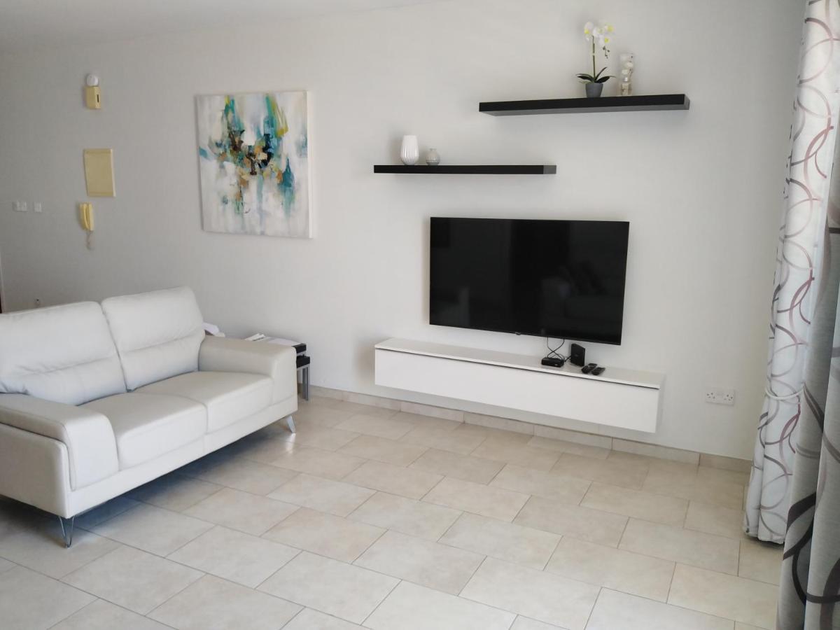 Kato Paphos Suites Dış mekan fotoğraf