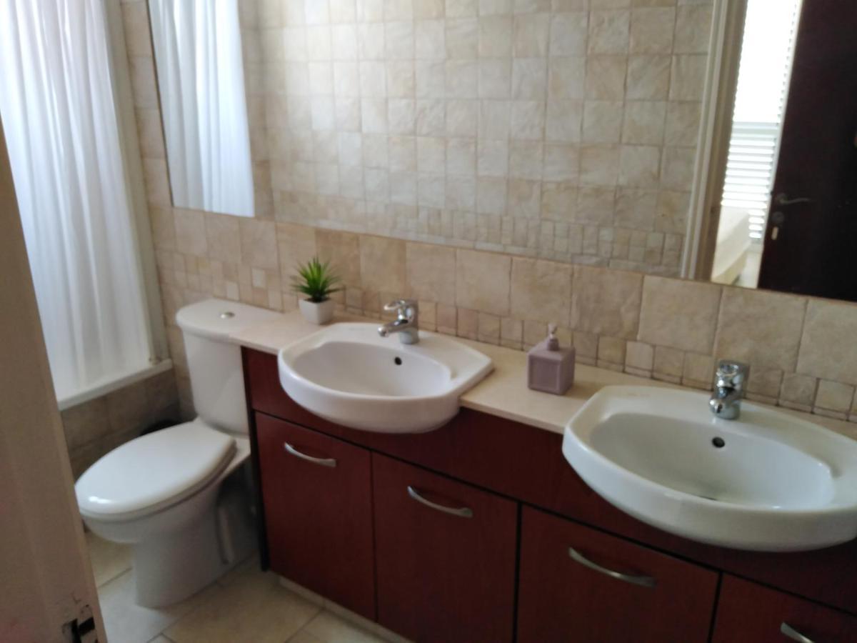 Kato Paphos Suites Dış mekan fotoğraf