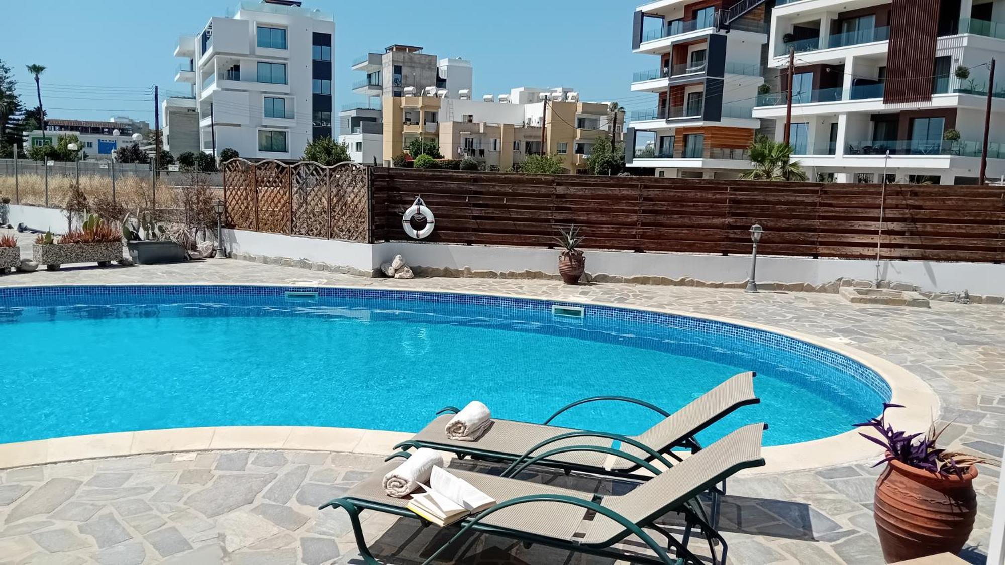 Kato Paphos Suites Dış mekan fotoğraf
